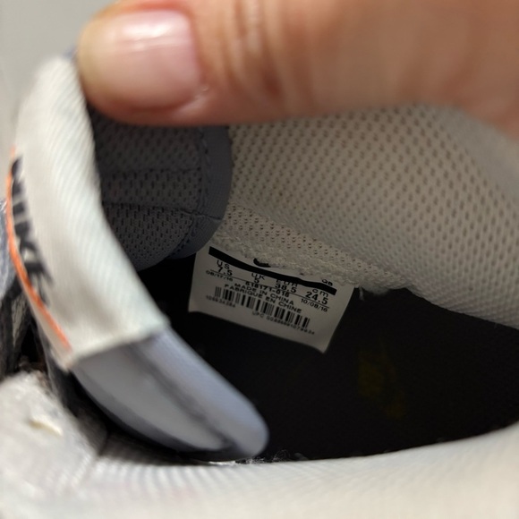 Nike Blazer Mid High Top Vintage Retro Fuzzy Gray/White Suede Lace Up Sneaker - Picture 13 of 13